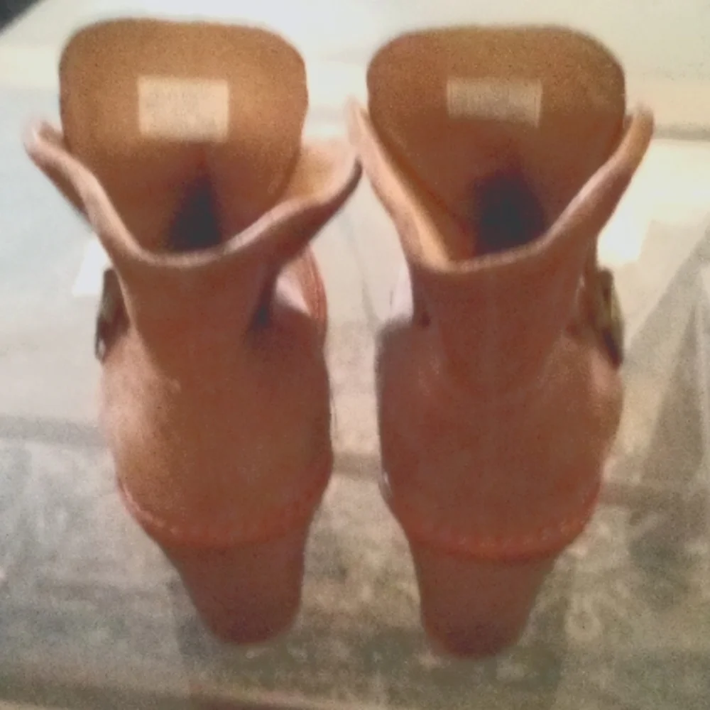 Booties - Picture 4 of 6